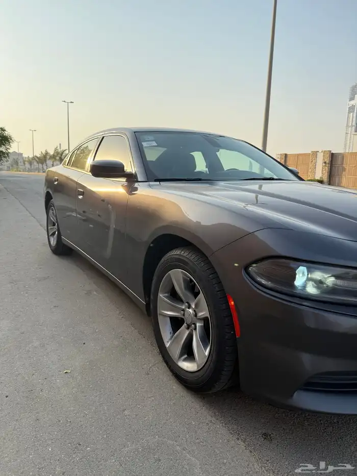 دودج تشارجر 6