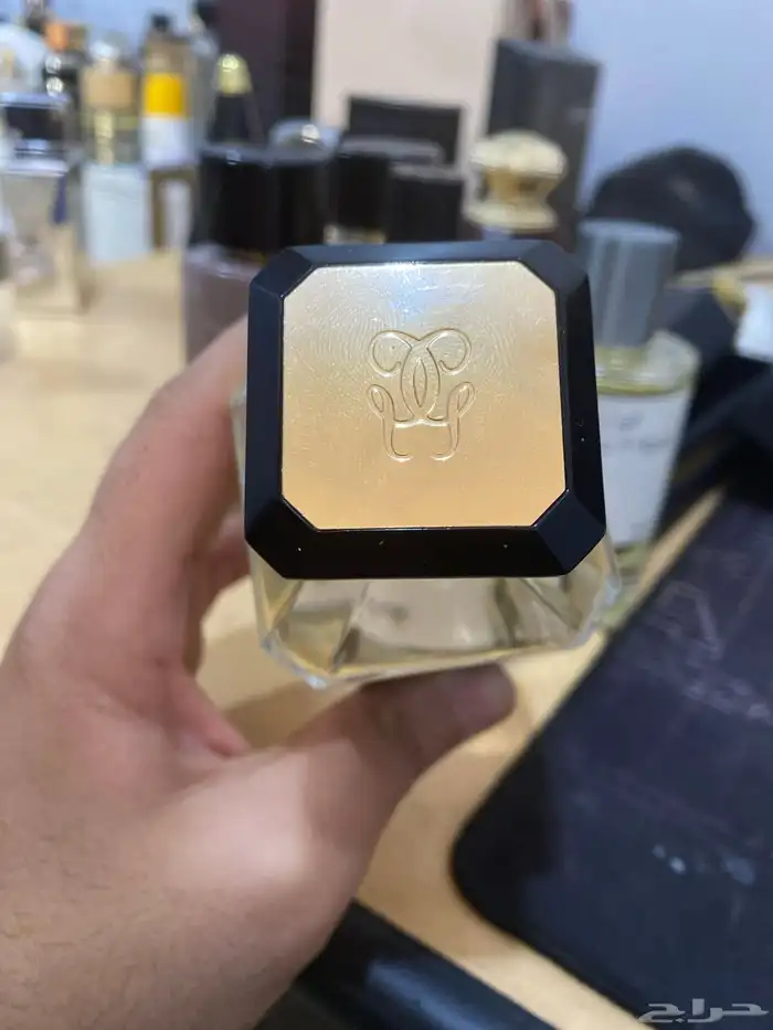 عطر 1