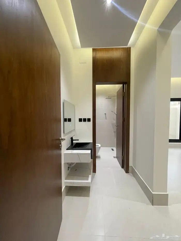 للبيع فيلا دوبلكس مودرن تشطيب راقي غرب الخميس 20