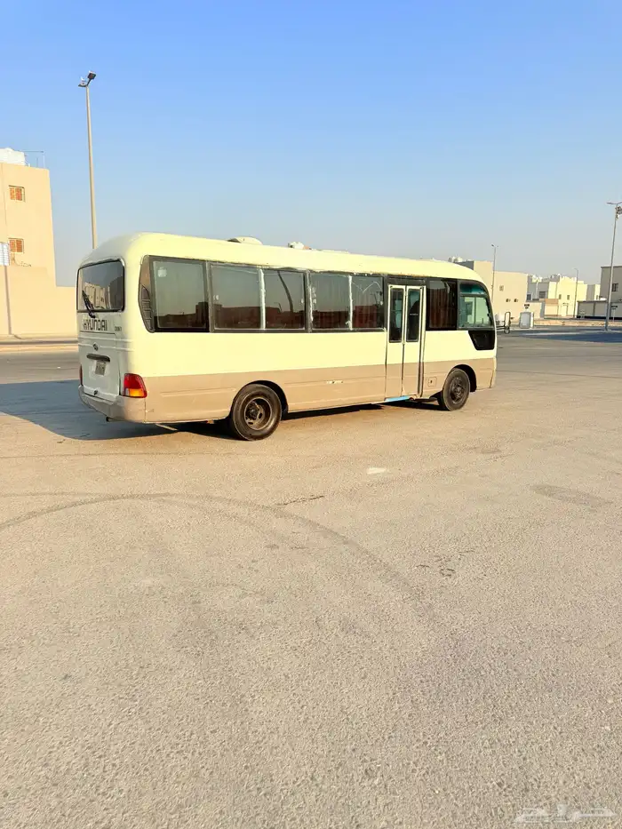 باص كونتي هونداي 2012 ديزل 30 راكب 4