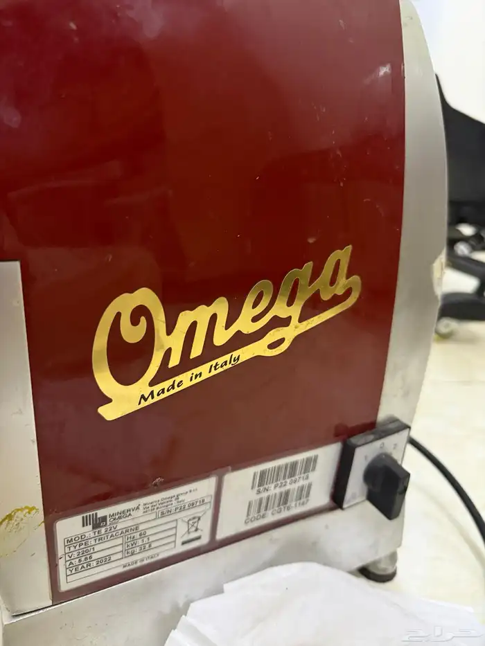 فرامة لحم اوميقا ايطالي نظيف جدآ مقاس 22 2