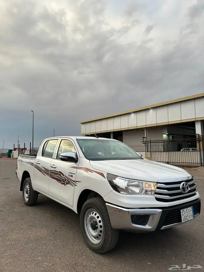 هايلوكس 2024 دبل ديزل 11