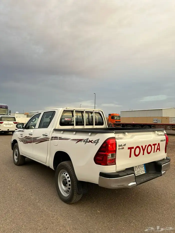 هايلوكس 2024 دبل ديزل 1