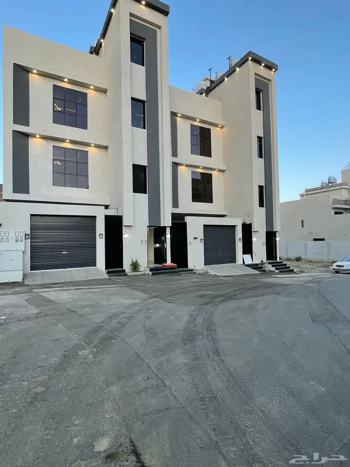 للبيع شقق علويه بسطح ومصعد جاهز من 520 الف ابها المحاله 2