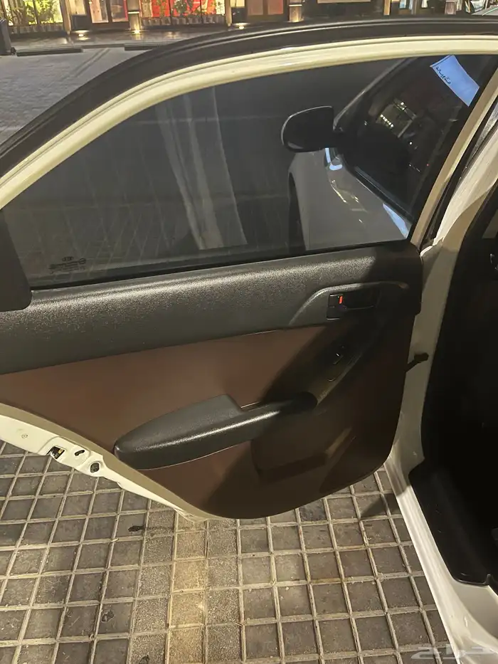 كيا سيراتو 8