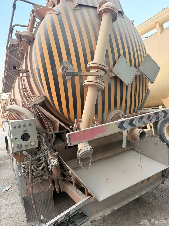 وايت فاكيوم تريلا لسحب السلج 3