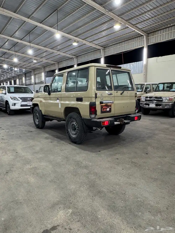 تويوتا ربع ابيض 5