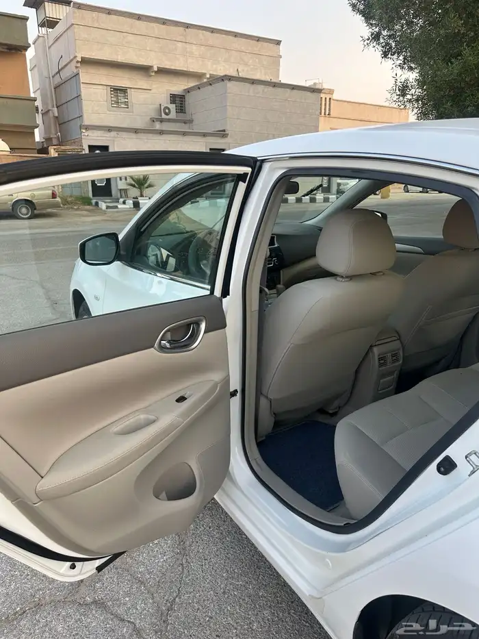 نيسان سنترا 2020 نظيف جدا 17