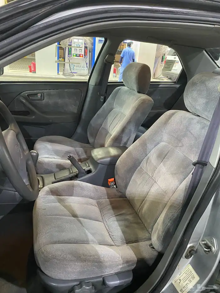 كامري 2002 GLi اللون فضى 21