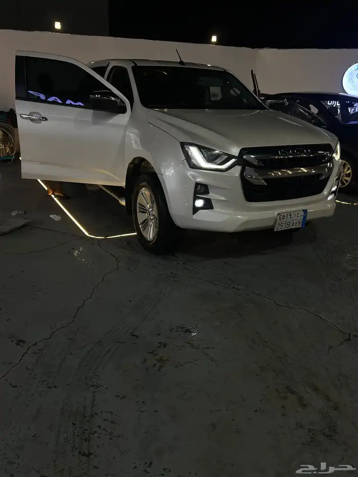 ايسوزو ديماكس 2023 LS 3