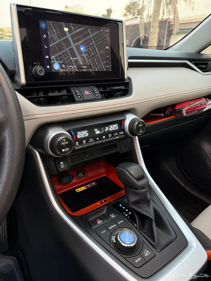 تويوتا راف فور 2024 ادفنشر فل كامل بحاله الوكاله 25