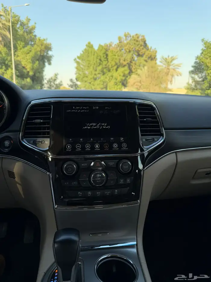 جراند شيروكي 14