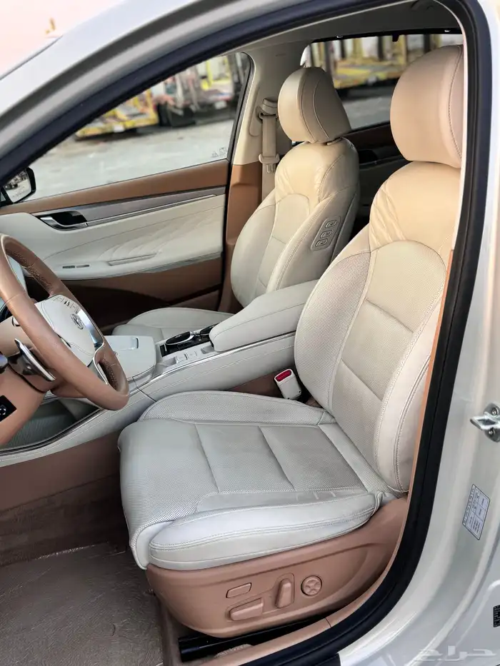 للبيع هونداي ازيرا 2020 بنزين وارد كوريا 13