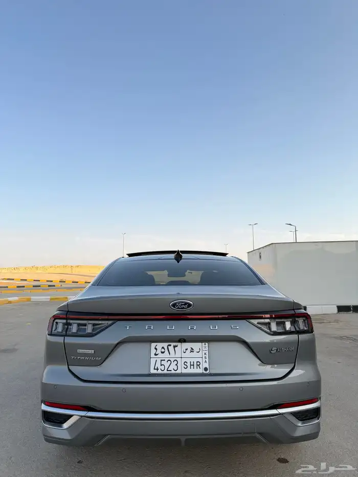 فورد تورس 2024 فل كامل تيتانيوم 14