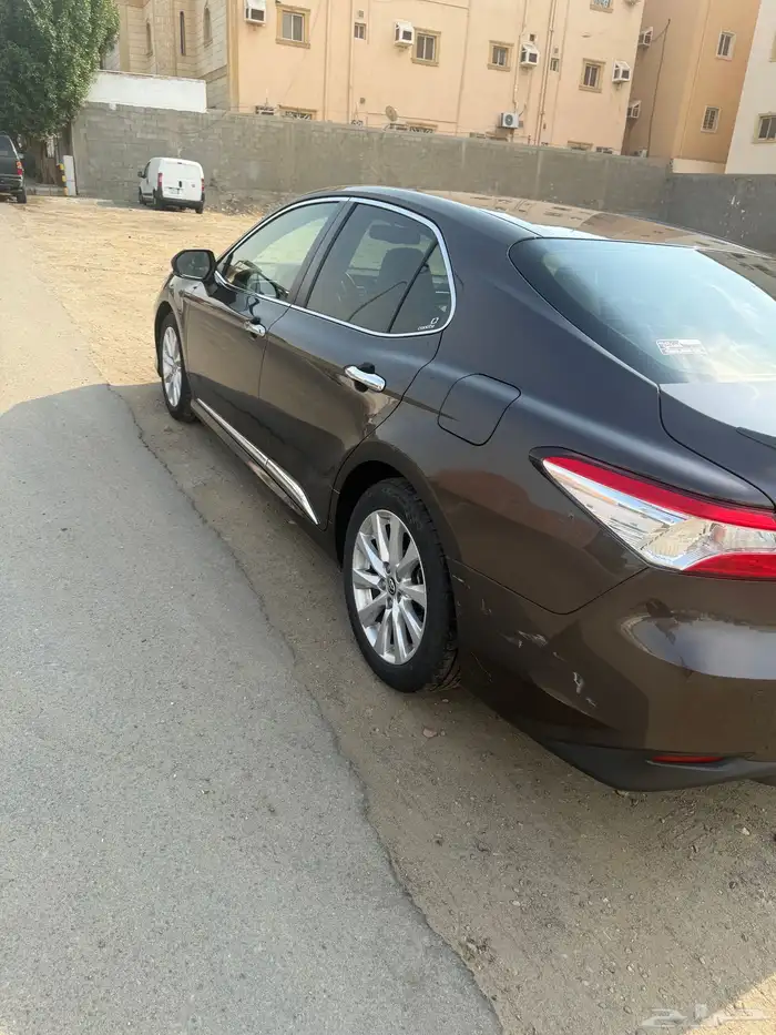 كامري موديل 2018 فئة gle 13