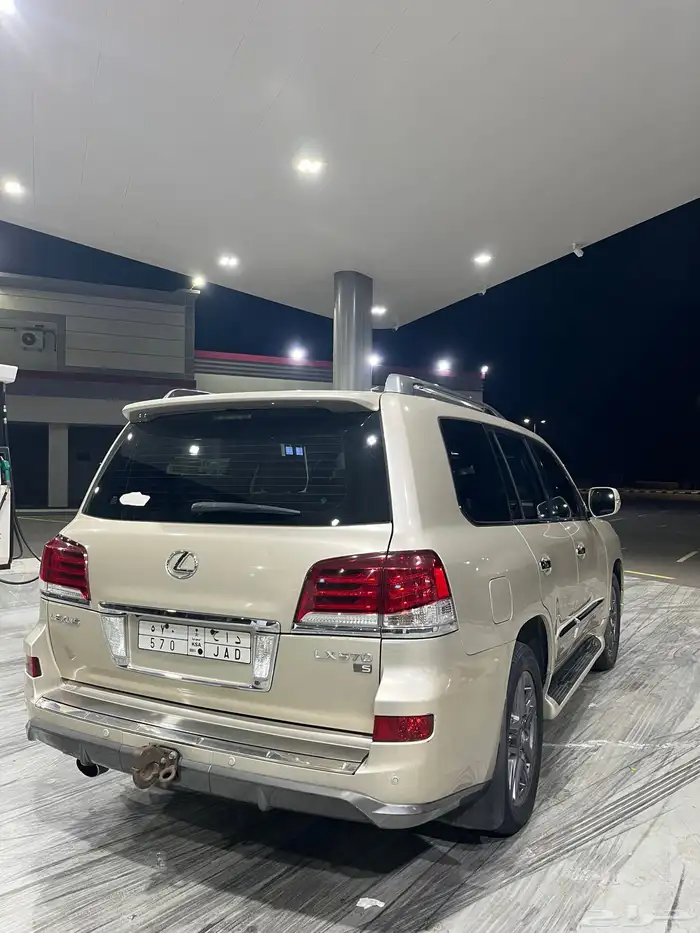 جيب لكزس 2014 للبيع 4