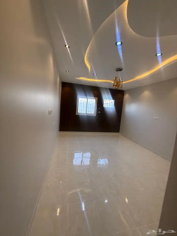 دور تمليك حي البوادي 6 غرف وصاله السعر 670 5