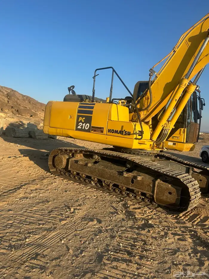 بوكلين كماتسو موديل 2019 بكت ودقاق 4