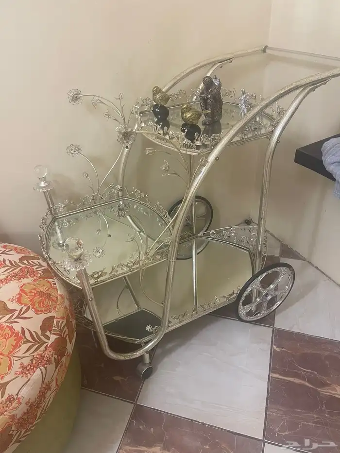 اثاث للبيع ( غرفة نوم ) ( مجالس)( متفرقات) 10