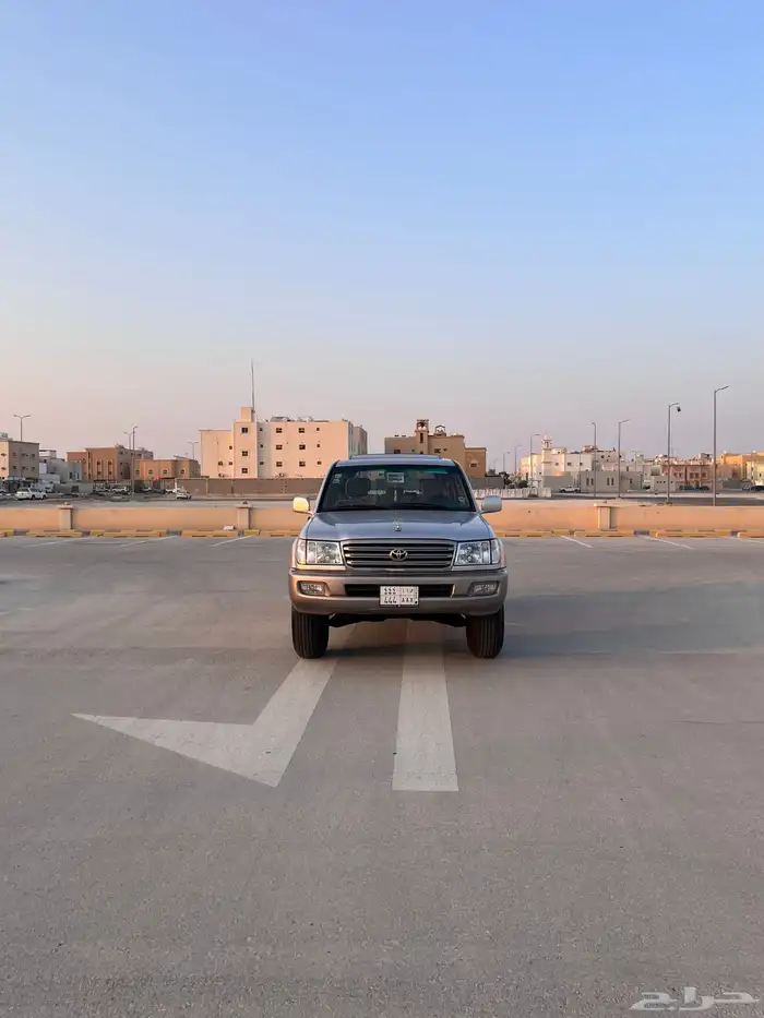 لاندكروزر GX-R موديل 2004 فل كامل 8