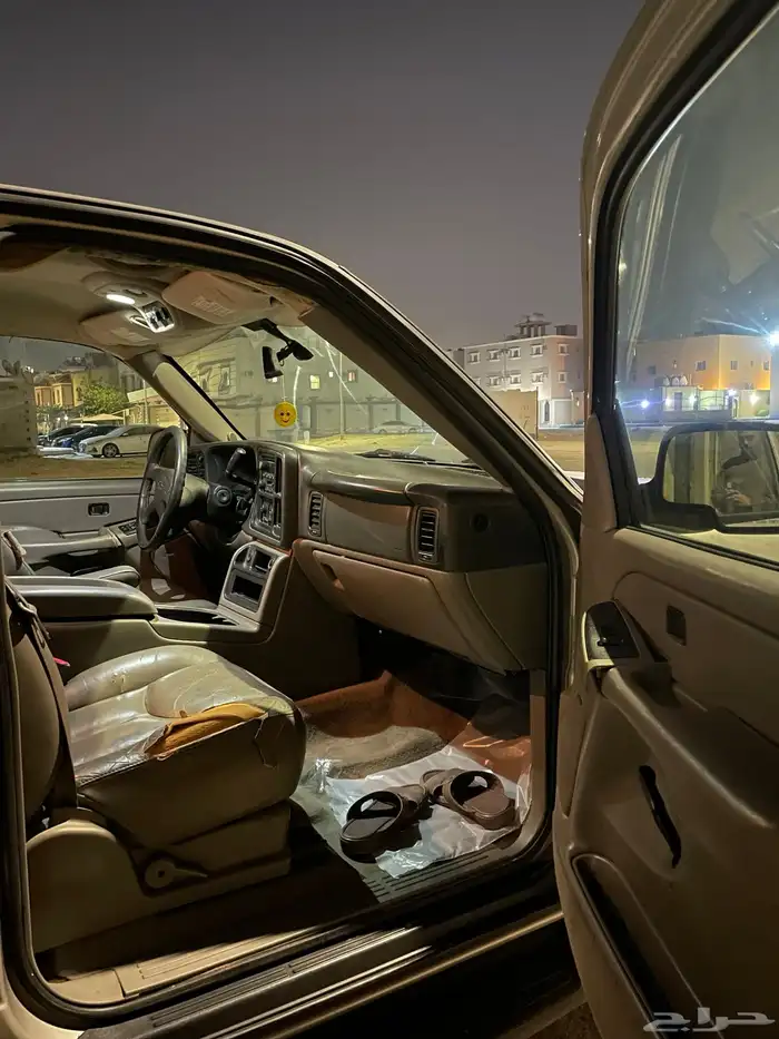 للبيع تاهو 2004 4