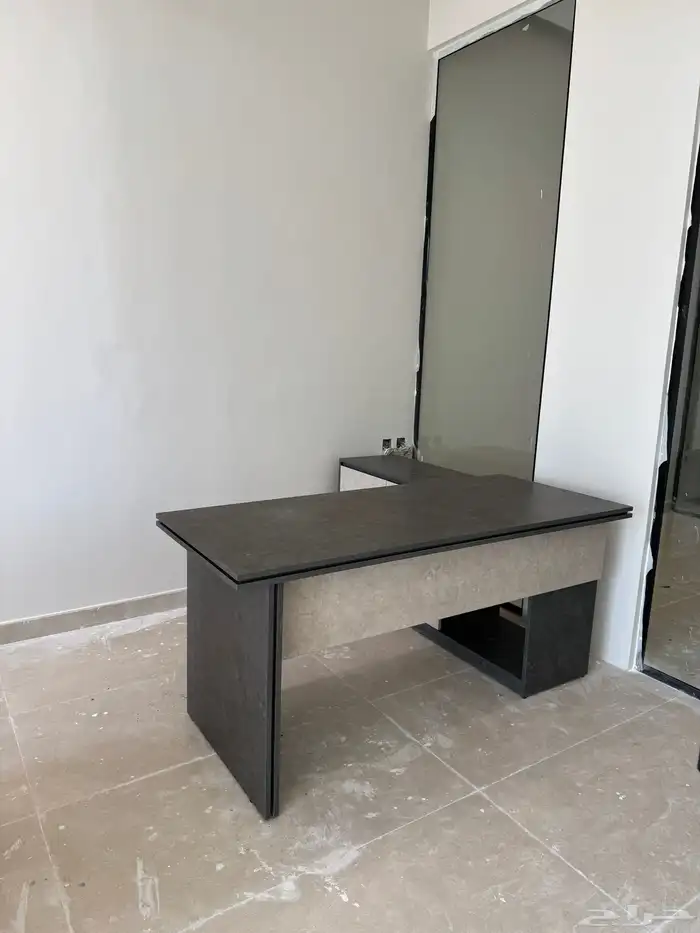 مكتب تصنيع جديد 2