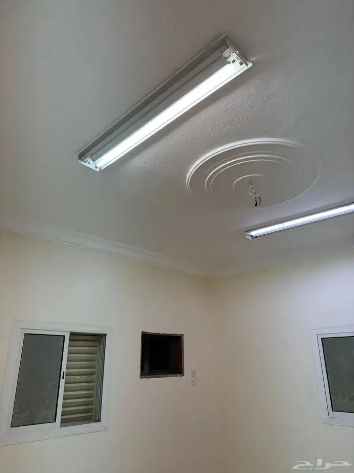 شقة ملحق غرفتين مع (سطح ) 9