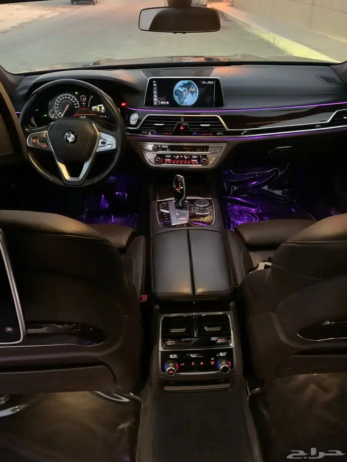 بي ام 740Li 2016 47