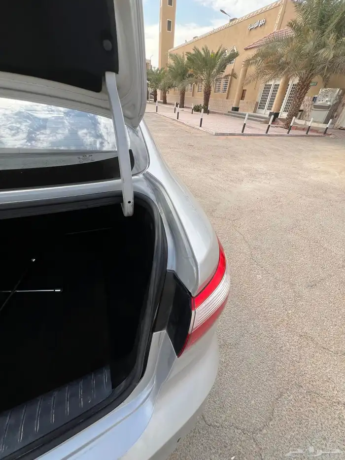 كيا ريو 2017 للبيع مالك ثاني من الوكالة 7