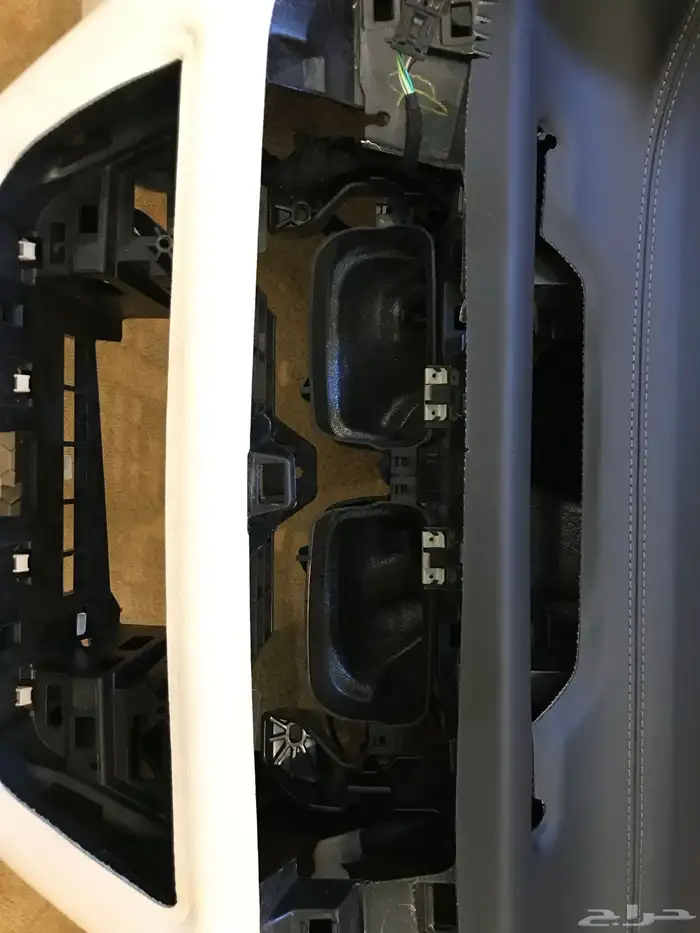 طبلون بي ام دبليو كامل بالارباق خالي من الملاحظات 15