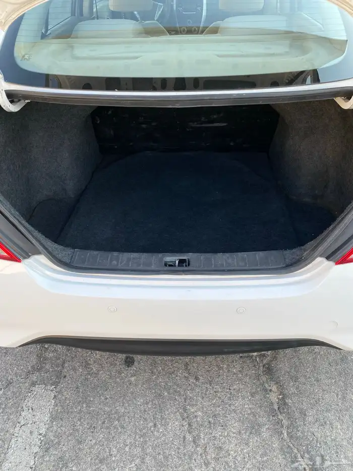 للبيع نيسان صني 2020 نص فل 10