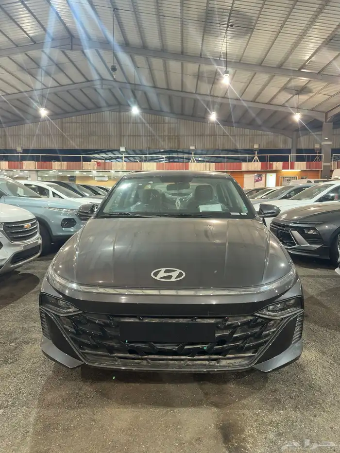 هونداي اكسنت فليت 1.5 سي سي 2025 رمادي ابيض عرض خاص 3