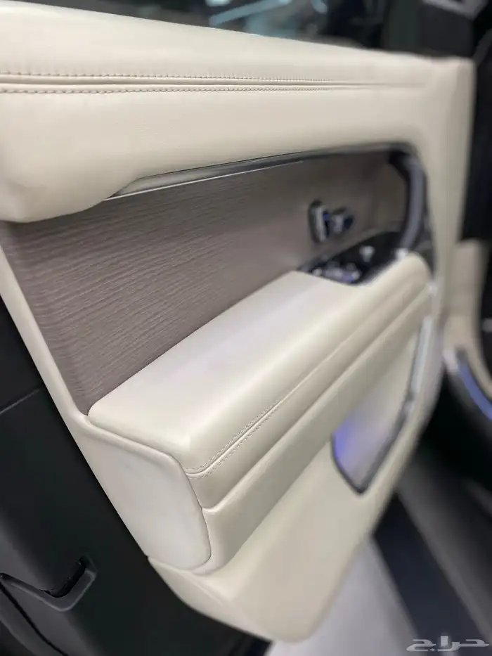 رنج روفر فوق اوتوبيوقرافي 7