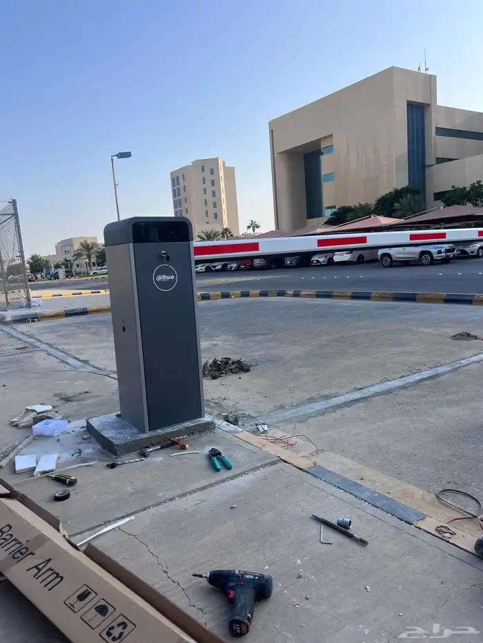 بوابات دخول وخروج السيارات من داهوا 3