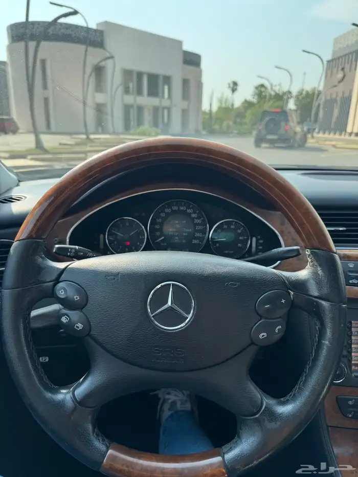 مرسيدس CLS 500 11