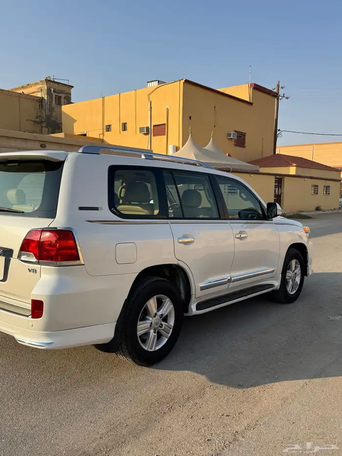 لاند كروزر جكسار 2015 فل كامل نظيف 4