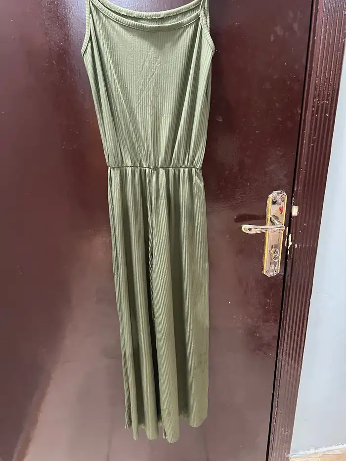 ملابس لبسة واحدة او ولا لبسة 0