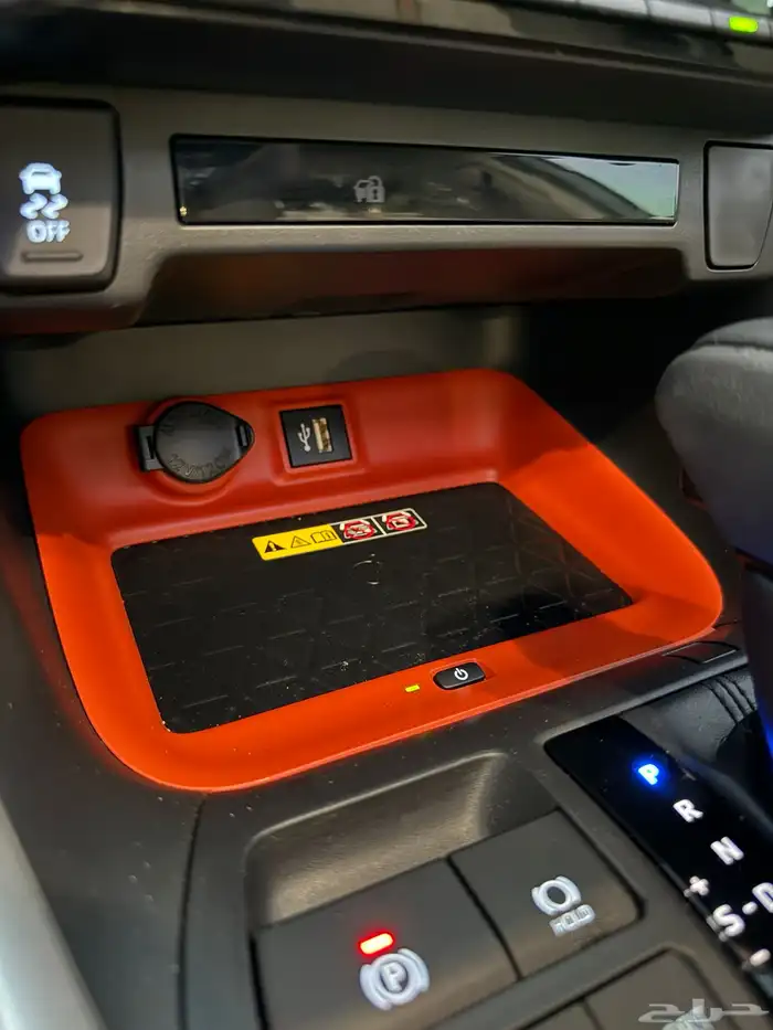 تويوتا راف فور 2024 ادفنشر فل كامل بحاله الوكاله 14