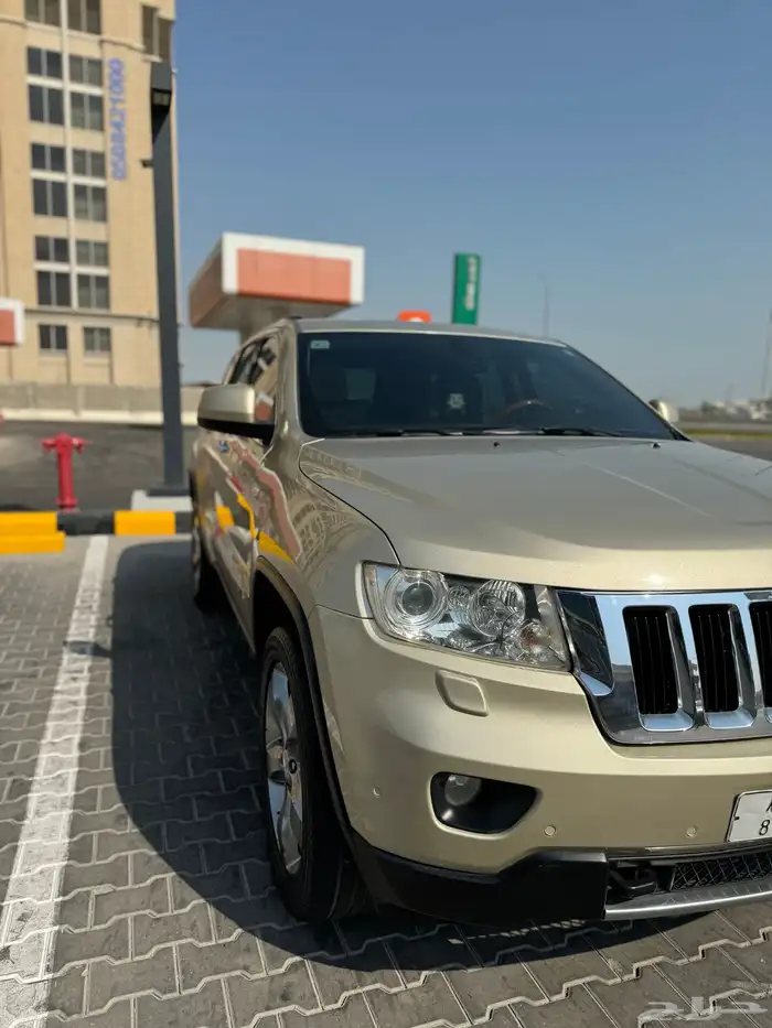 جراند شيروكي اوفر لاند 11