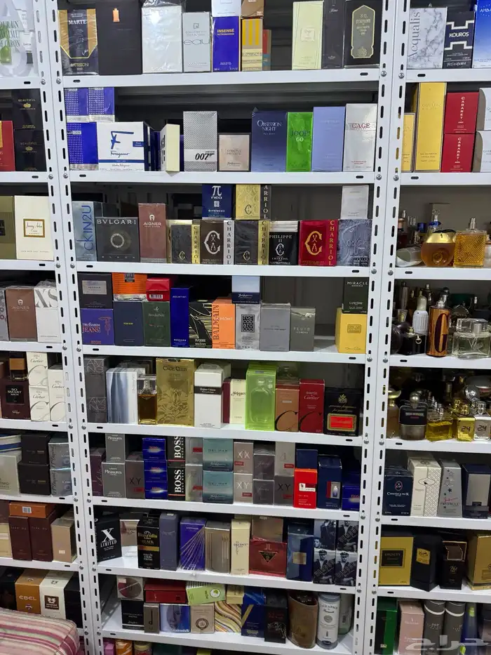 اي عطرمن عطورك المفضله اوفر لك بسعرجمله ارسلي ومايصير خاطرك 82