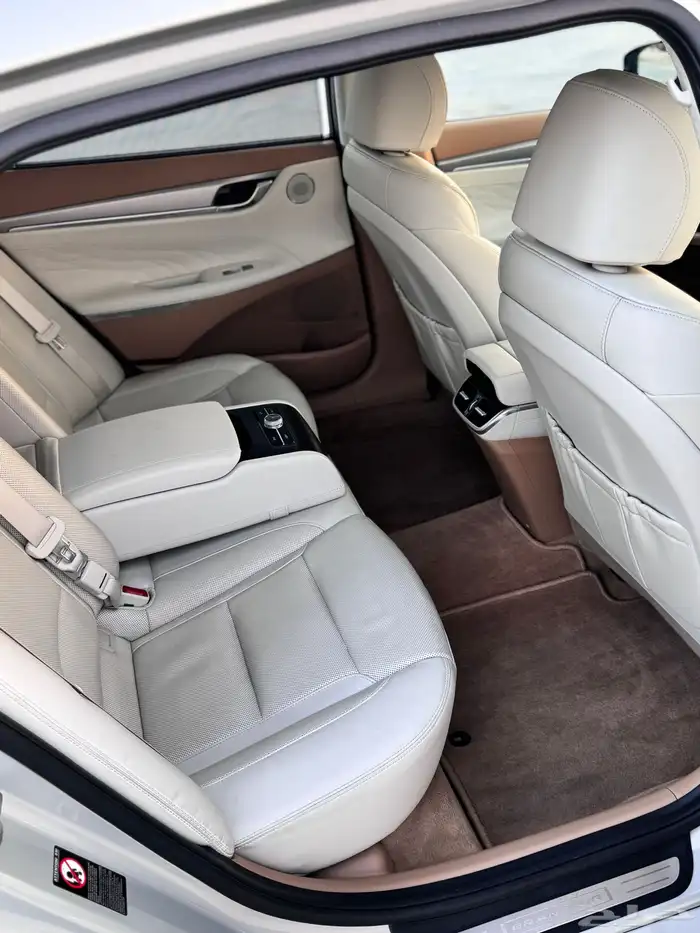 للبيع هونداي ازيرا 2020 بنزين وارد كوريا 26