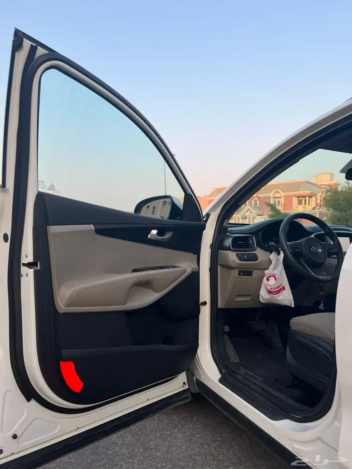 للبيع كيا سورنتو موديل 2016 10