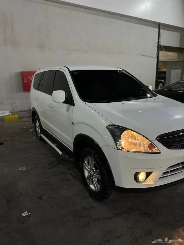 جيب متسوبيشي 2013 حد 9 الف 5