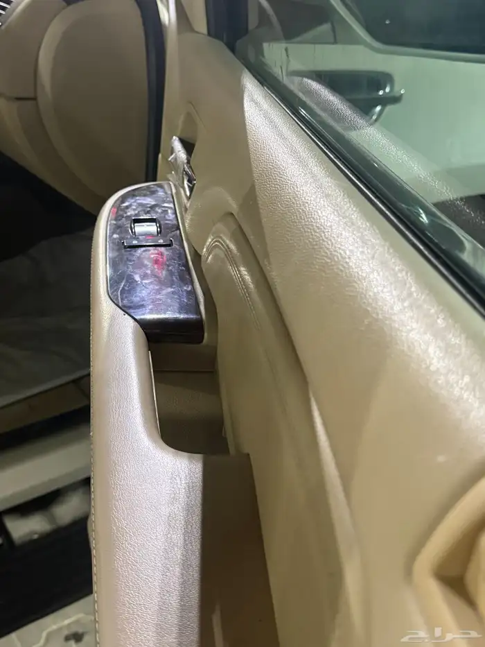 كاديلاك اسكاليد حوض 2009 17