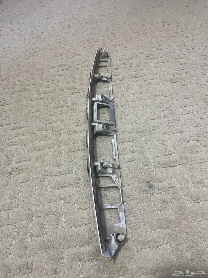 مسطره واسطب كامري 2024 ابيض ثلجي 1