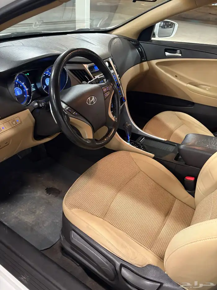 للبيع سوناتا 2012 نظيفه جدا 34