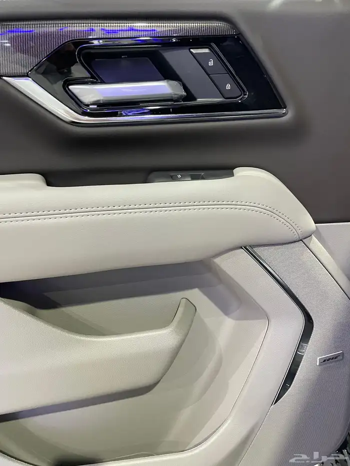 جي ام سي يوكن الفيشن بانوراما دبل 2025 9