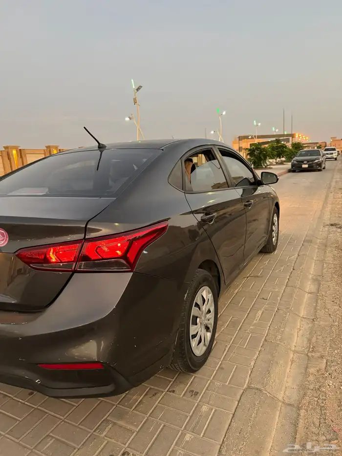 أكسنت وكالة مالك اول 3