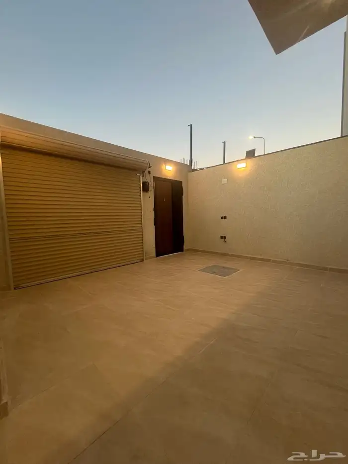 شقق ارضى وعلوى للبيع بحى الصفا 15