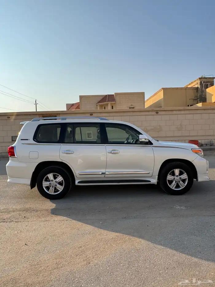 لاند كروزر جكسار 2015 فل كامل نظيف 2